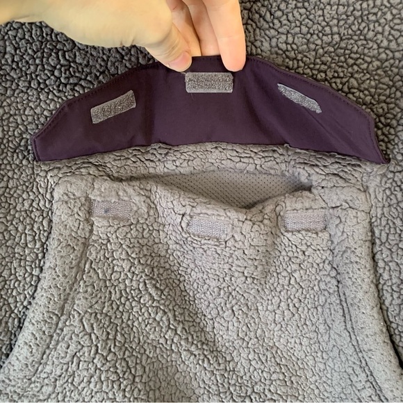 The North Face Gray Fleece Hoodie - Picture 6 of 10